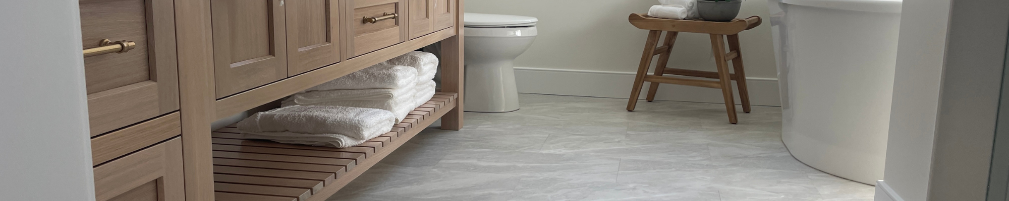 Waterproof Hero Banner (2000 x 400 px)